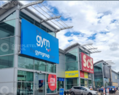 Scs staples store corner